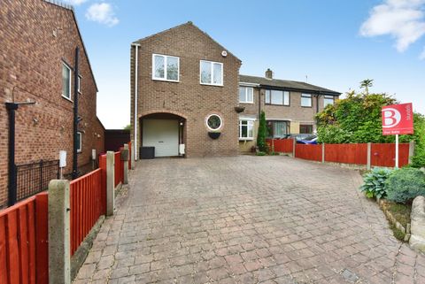 St. James Walk, Sheffield, South Yorkshire S13
