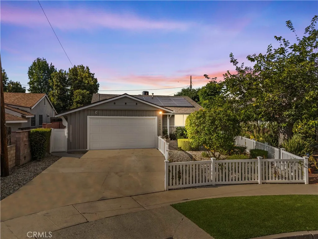 Additional image 51 of 17955 Archwood, Reseda, CA 91335