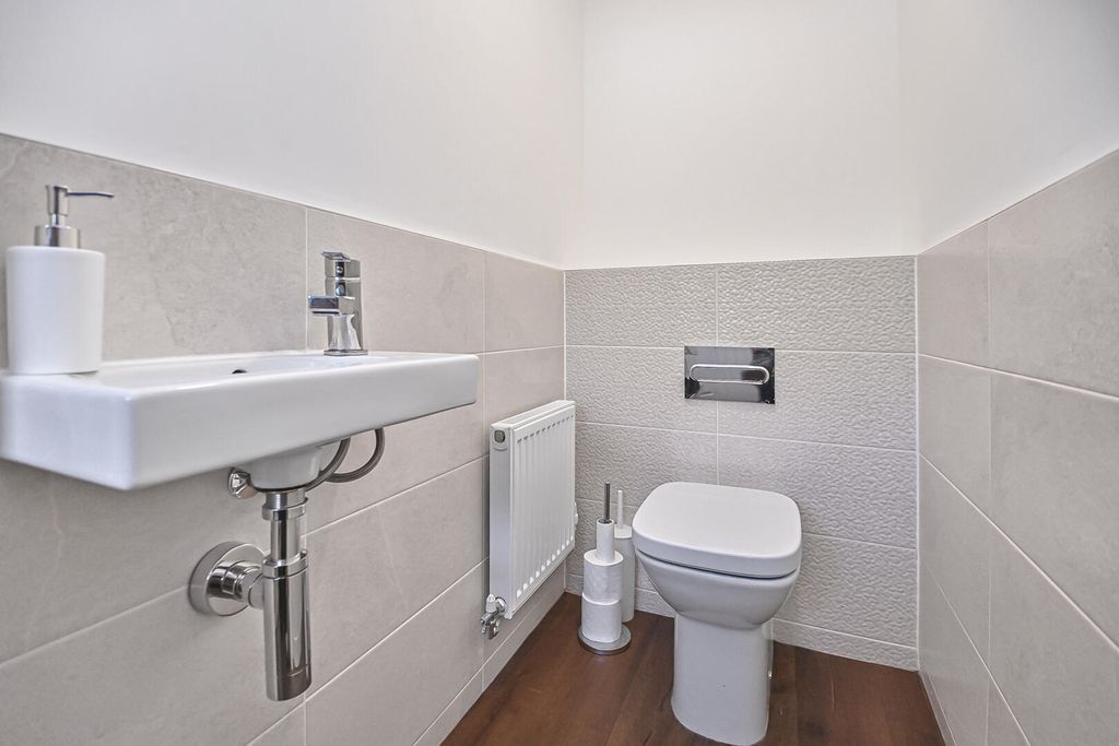 Additional image 5 of 3 bed property for saleCockersand Drive, Westhoughton, Bolton BL5