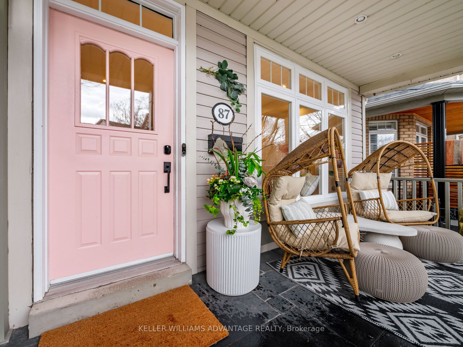 87 Boardwalk Drive, Toronto, ON, M4L 3X9 photo 3