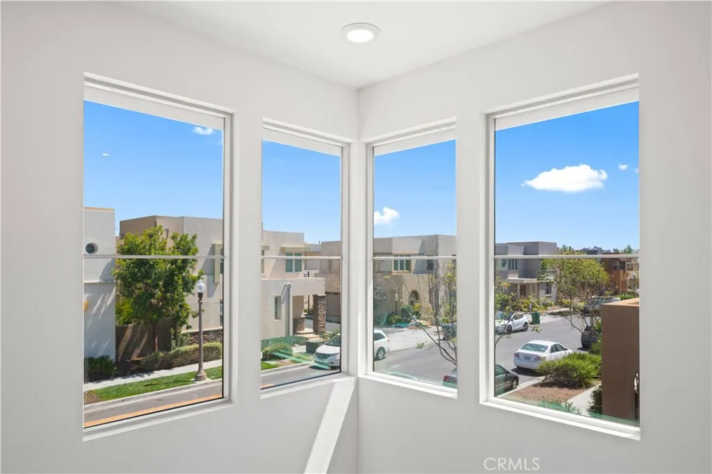 Additional image 24 of 131 Newall, Irvine, CA 92618
