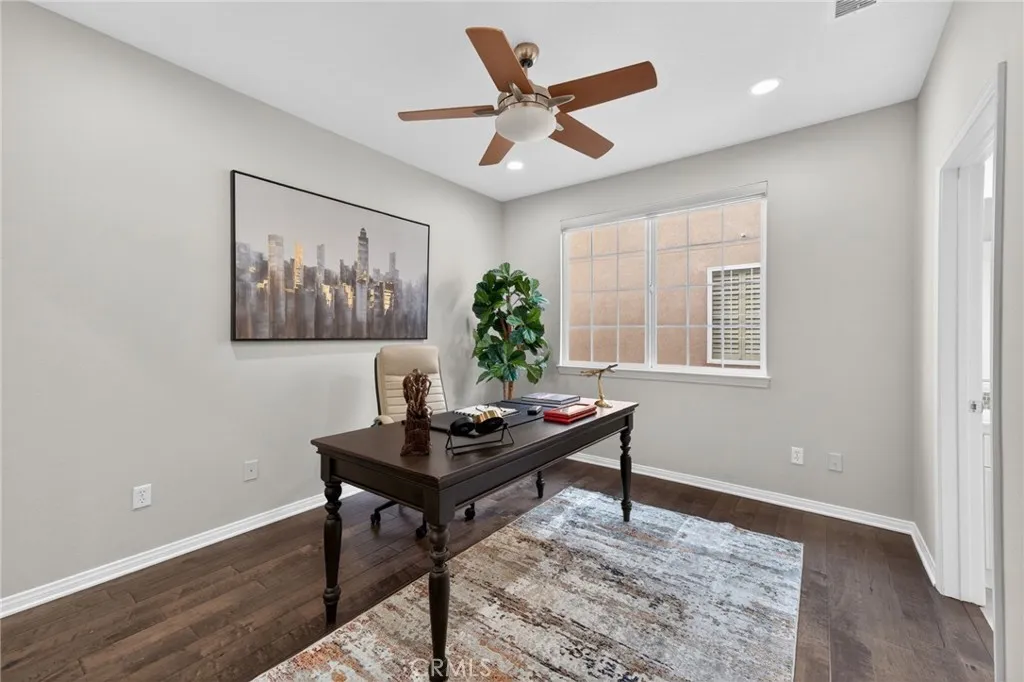 Additional image 125 of 20800 Campania Ln, Porter Ranch, CA 91326