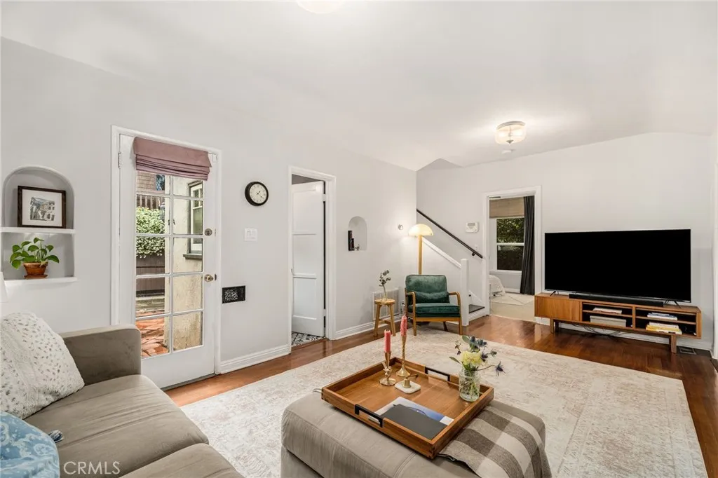 Additional image 30 of 5130 W 20th St, Los Angeles, CA 90016