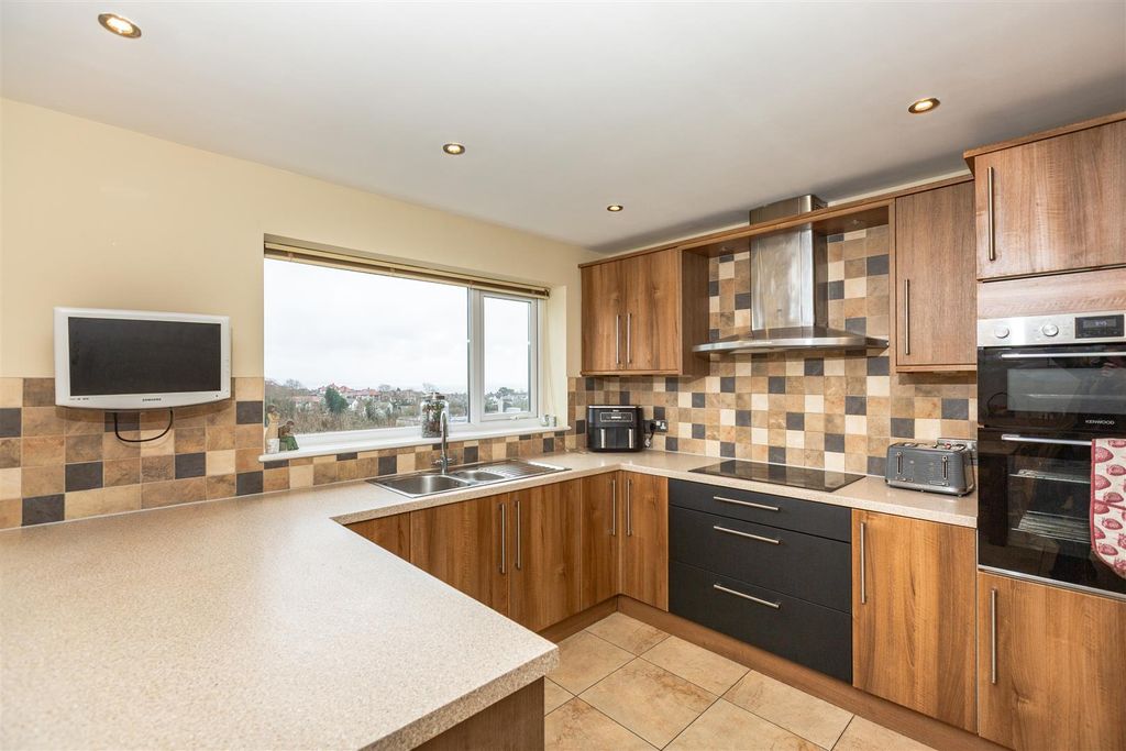 Additional image 6 of 3 bed detached house for saleLon Mafon, Sketty, Swansea SA2