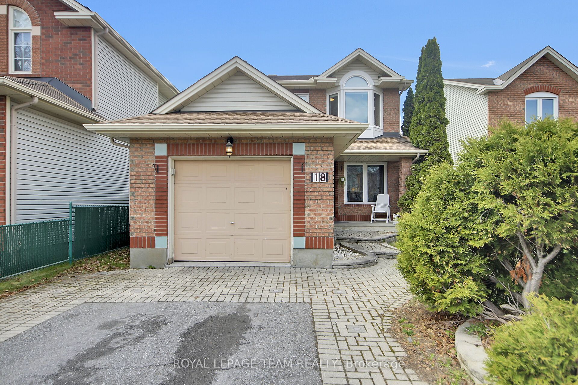 18 Longshire Circle, Ottawa, ON, K2J 4K7