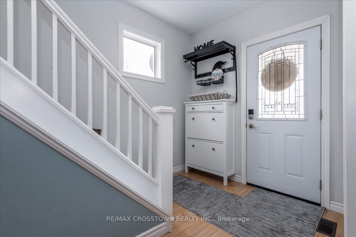 Additional image 3 of 296 Saint Jean Street, Orillia, ON, L3V 4L4