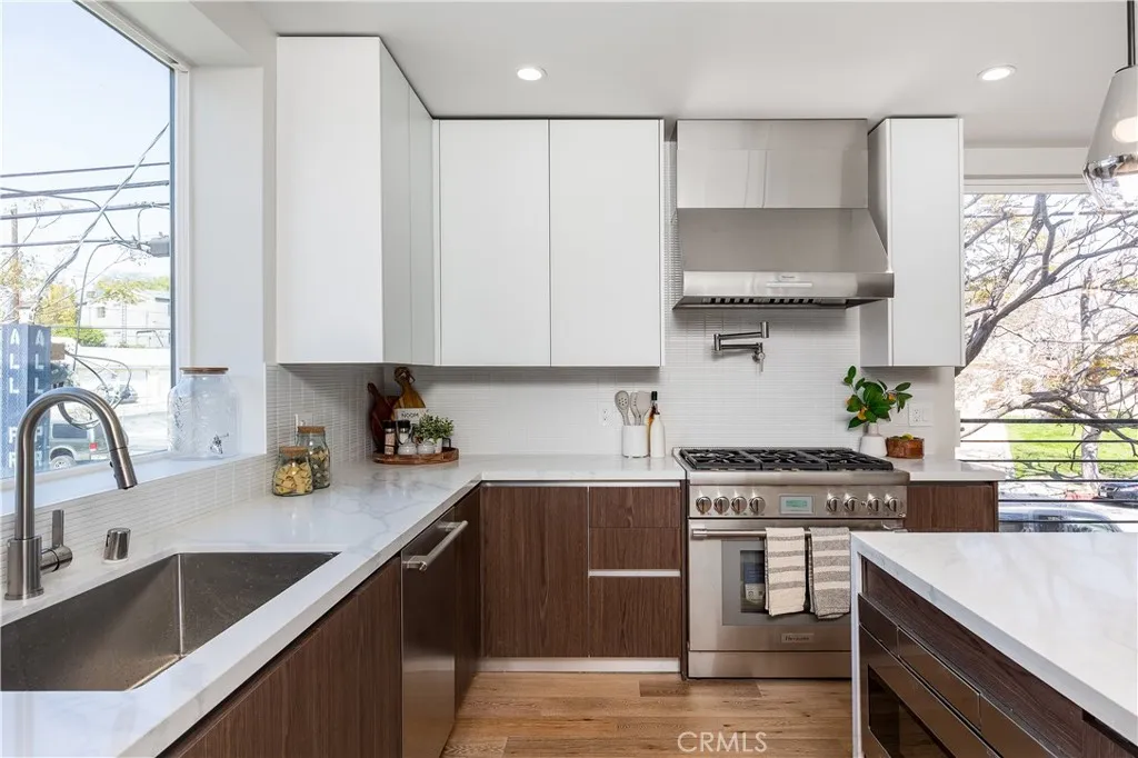 Additional image 24 of 2822 Rowena Ave, Silver Lake, CA 90039