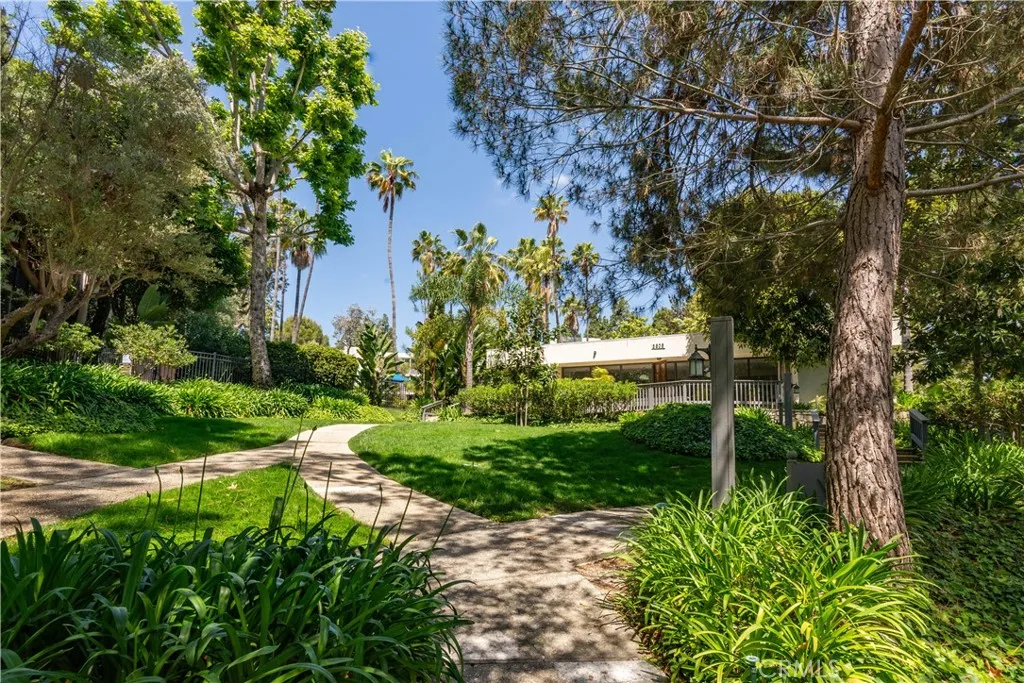 Additional image 56 of 3604 W Estates Ln Unit 310, Rolling Hills Estates, CA 90274