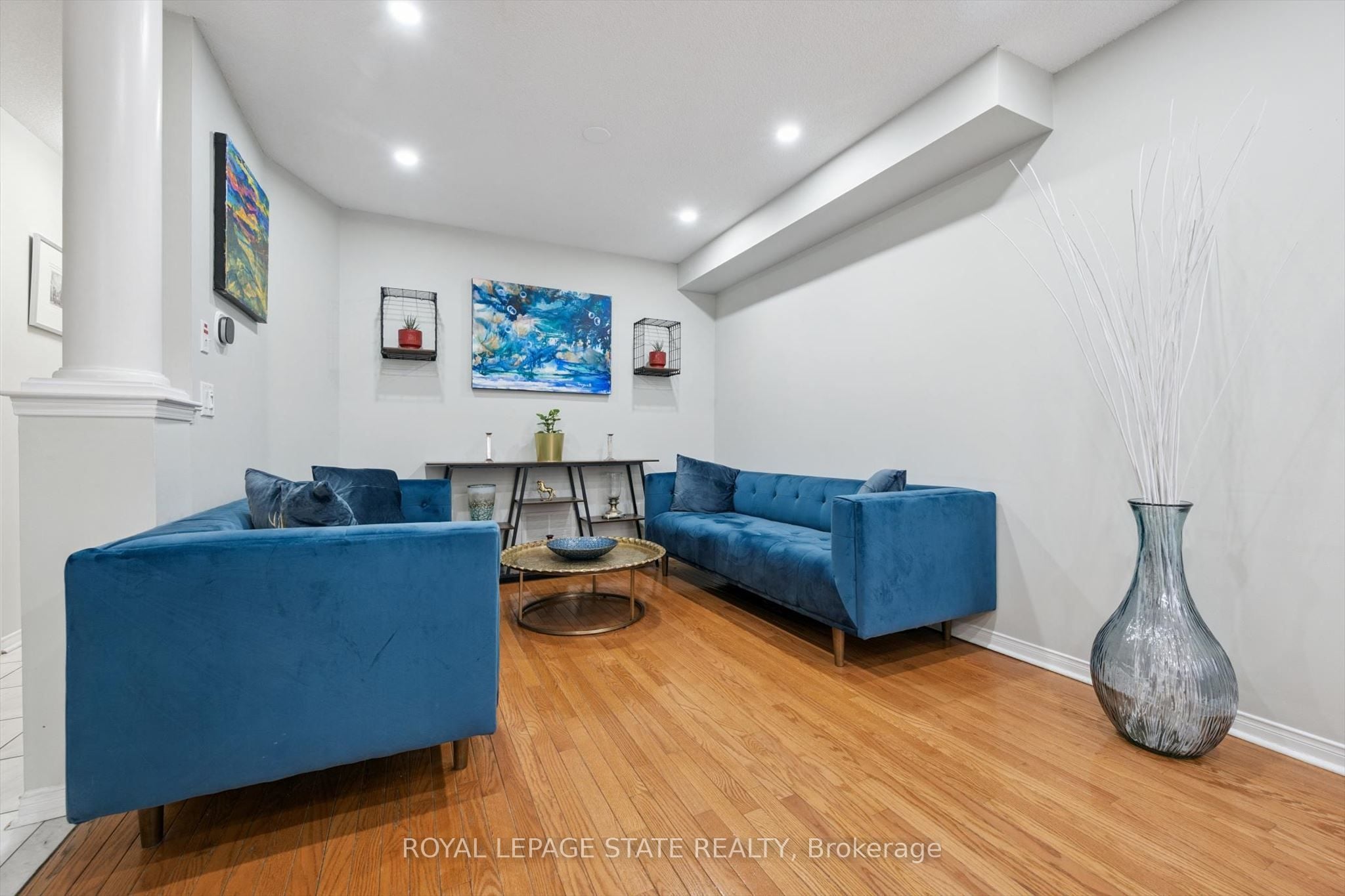 Additional image 3 of 107-833 Scollard Court, Mississauga, ON, L5V 2B4