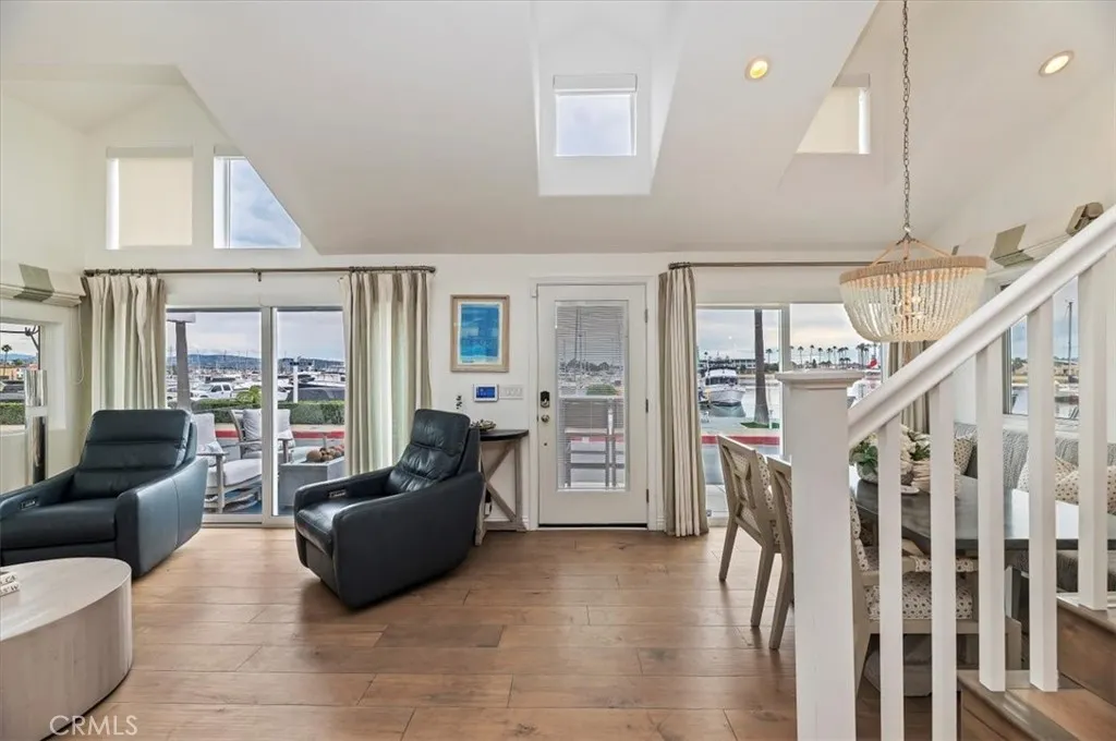 Additional image 61 of 58 Beach Dr, Newport Beach, CA 92663