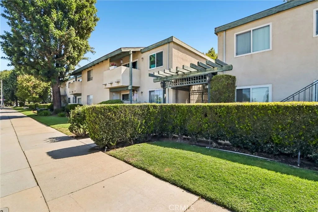 Additional image 38 of 10636 Woodley Ave Unit 43, Granada Hills, CA 91344