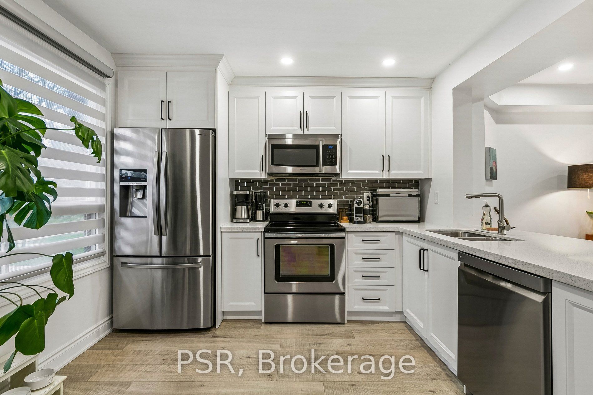 Additional image 4 of 104-6540 Falconer Drive, Mississauga, ON, L5N 1M1