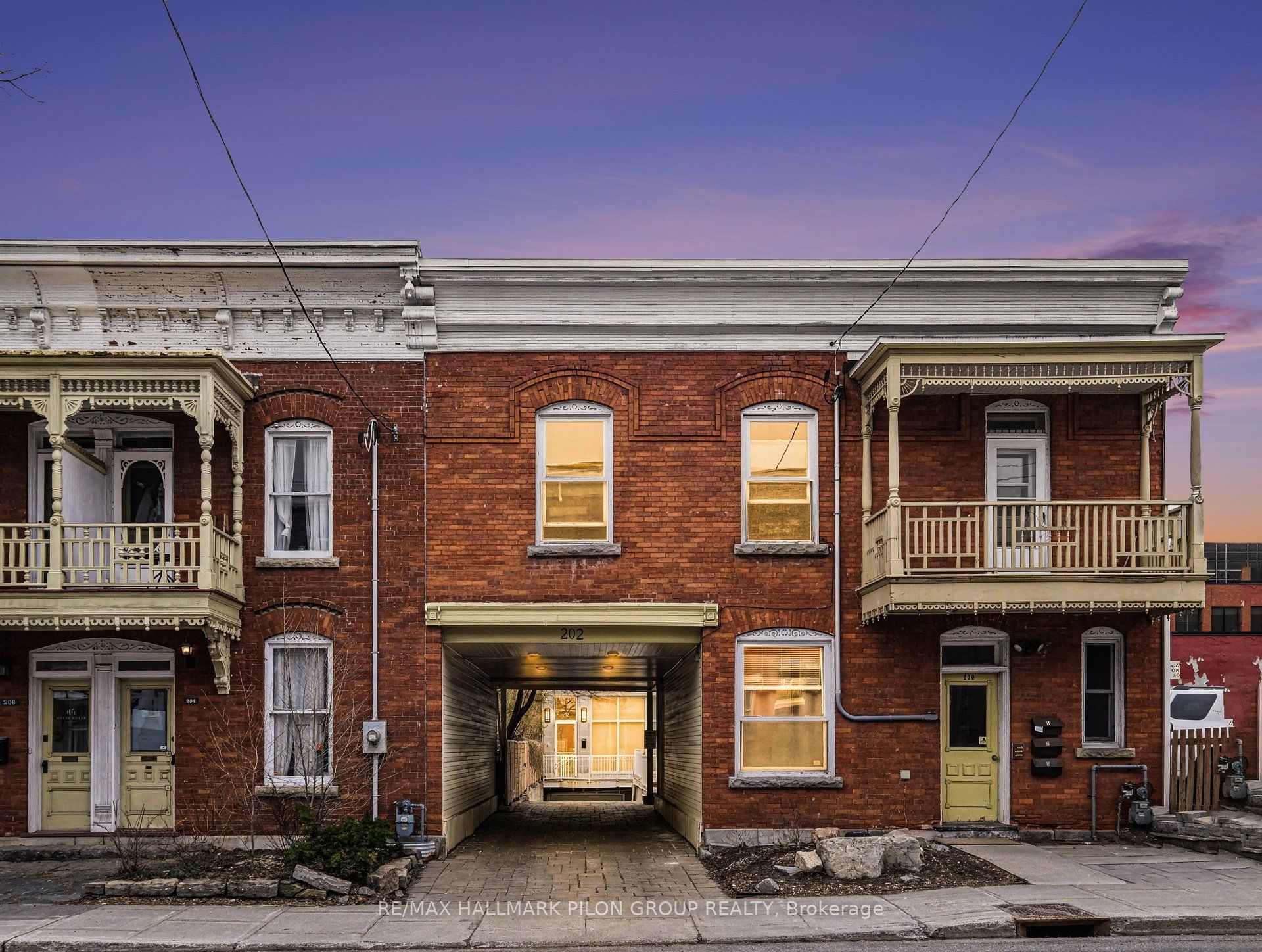 29-202 St. Patrick Street, Ottawa, ON, K1N 5K3