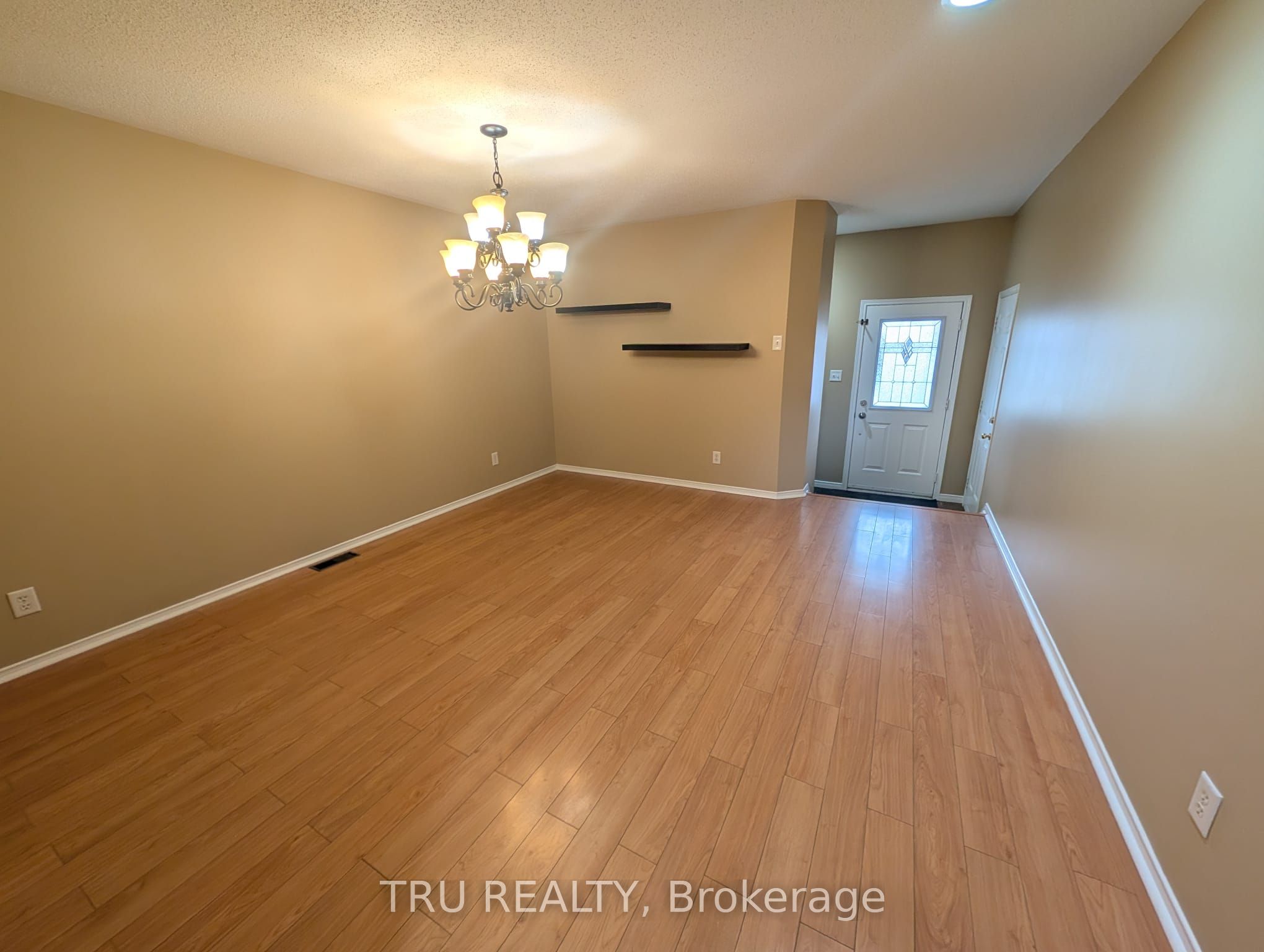 Additional image 2 of 94 Hathaway Drive, Ottawa, ON, K2G 6S6