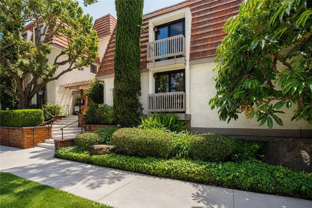 Additional image 36 of 10470 Riverside Dr Unit 102, Toluca Lake, CA 91602