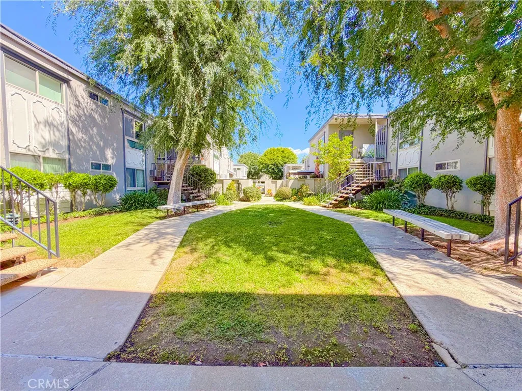 Additional image 20 of 6041 Fountain Park Lane Unit 11, Woodland Hills, CA 91367