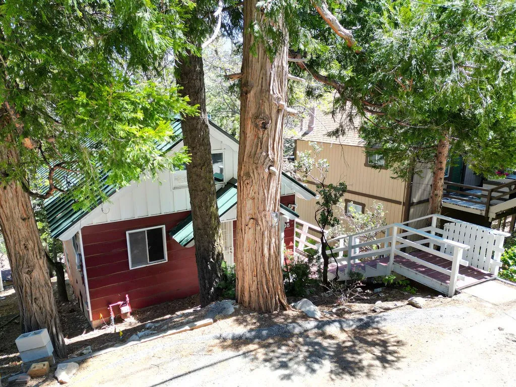 Additional image 8 of 26408 Lake Forest Drive, Twin Peaks, CA 92391
