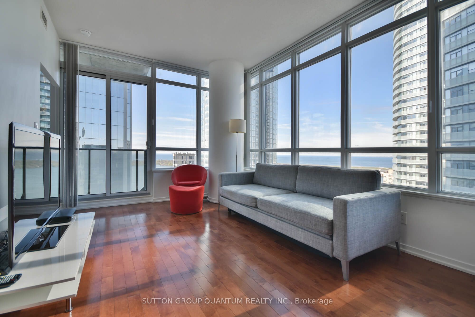 Additional image 3 of 3710-55 Bremner Boulevard, Toronto, ON, M5J 0A6