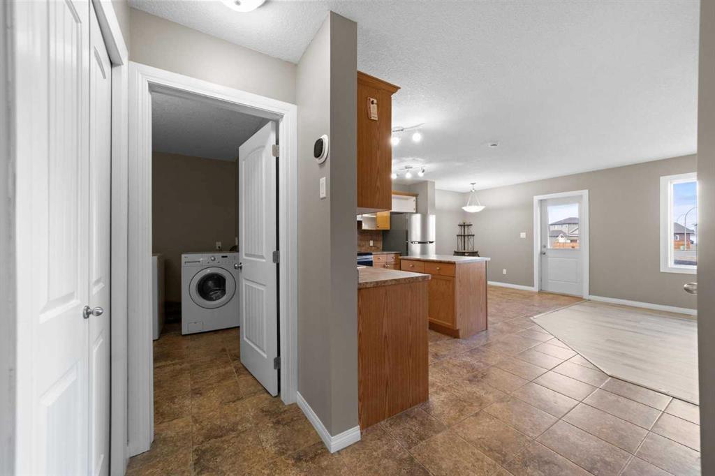 Additional image 5 of 29-6802 50 Avenue, Camrose, AB, T4V 5E7