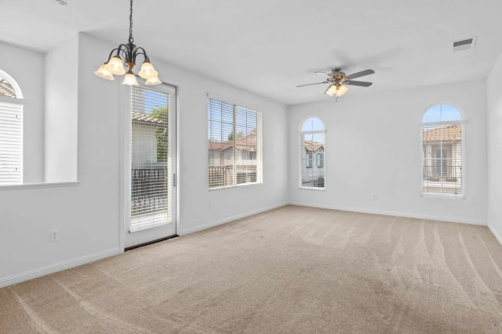 Additional image 5 of 301 Island Way Unit 6, Oceanside, CA 92058