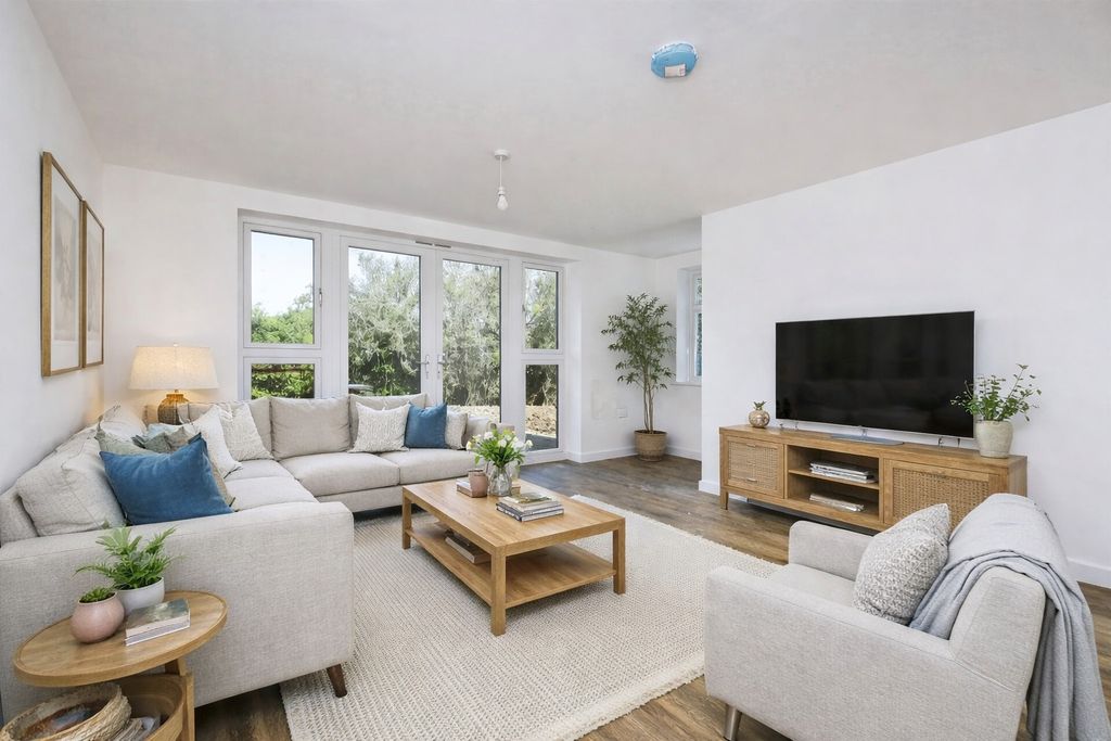 Additional image 3 of 2 bed semi-detached house for saleThe Paddock, Upper Dicker, Hailsham BN27