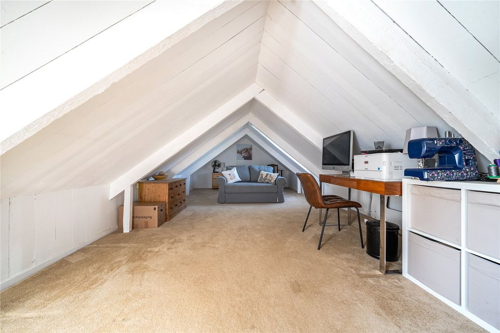 Additional image 15 of 5 bed country house for saleColan, Newquay, Cornwall TR8