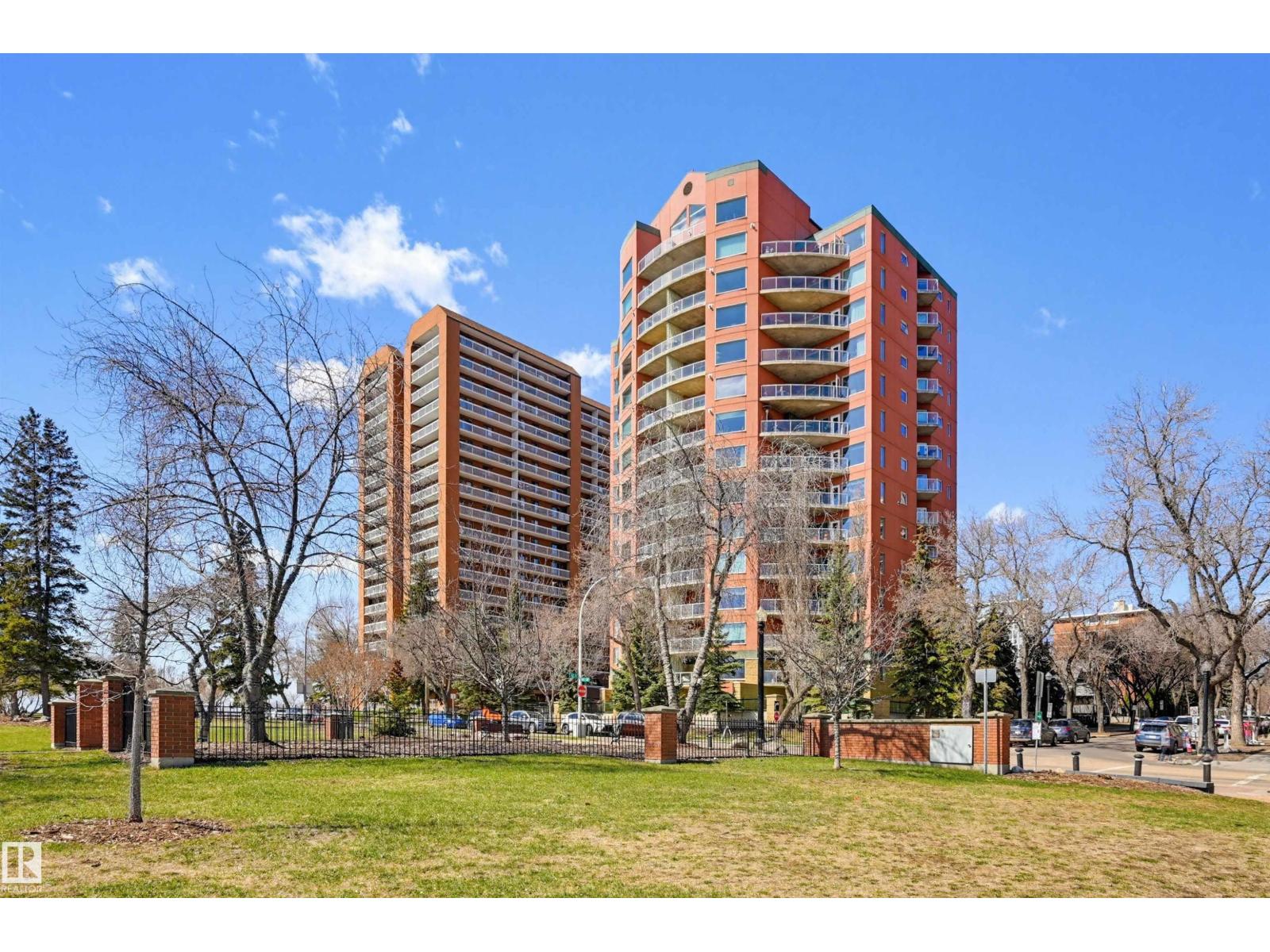 801-9708 110 Street NW, Edmonton, AB, T5K2W3
