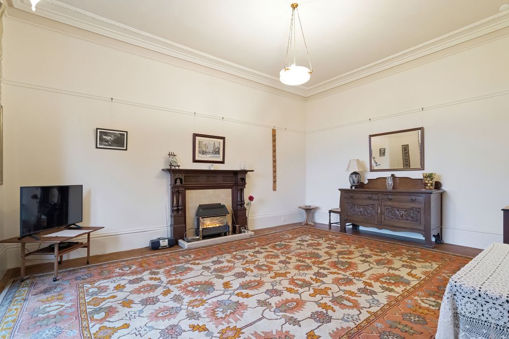 Additional image 9 of 3 bed flat for sale3 West Abercromby Street, Helensburgh G84