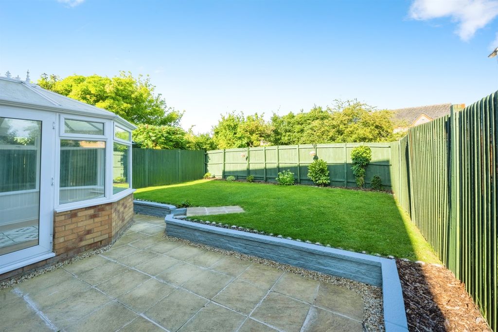 Additional image 16 of 4 bed detached house for saleNicholls Close, Barton-Le-Clay, Bedford MK45