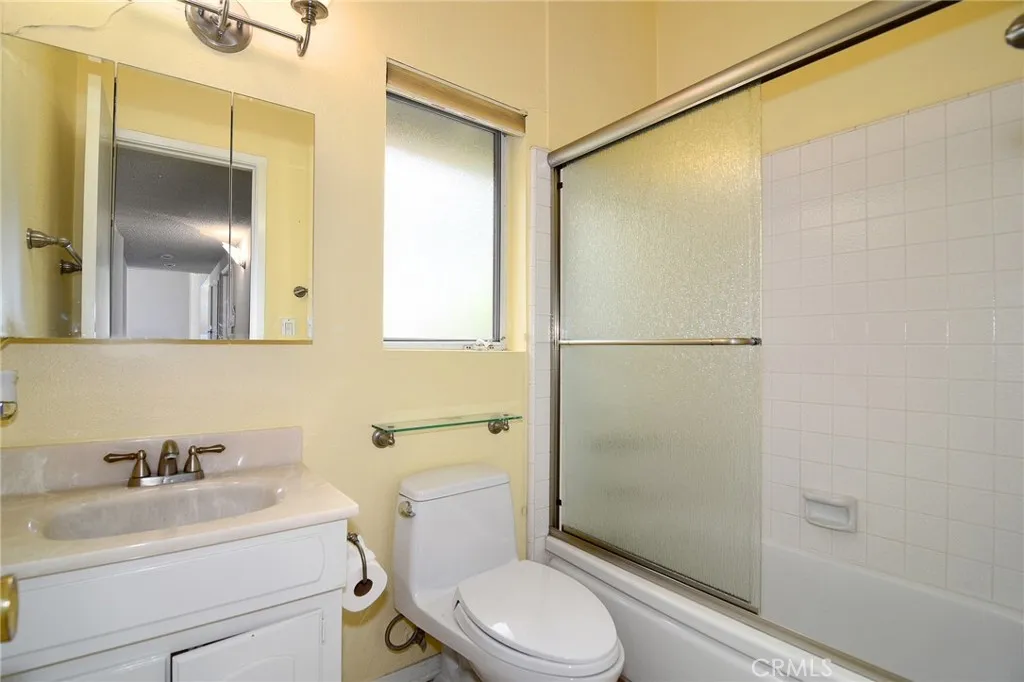 Additional image 13 of 20600 Clarendon St, Woodland Hills, CA 91367