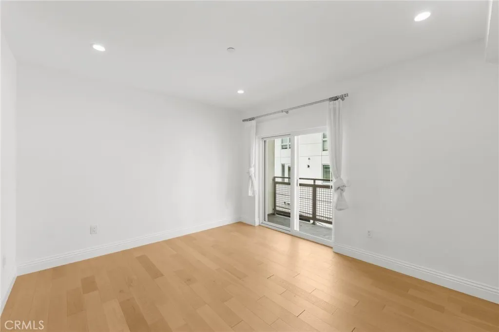 Additional image 8 of 2939 Leeward Avenue Unit 509, Los Angeles, CA 90005