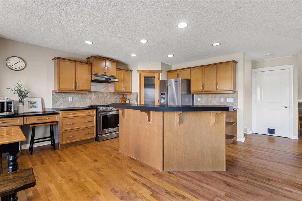 Additional image 3 of 92 Covehaven Terrace NE, Calgary, AB, T3K0B2