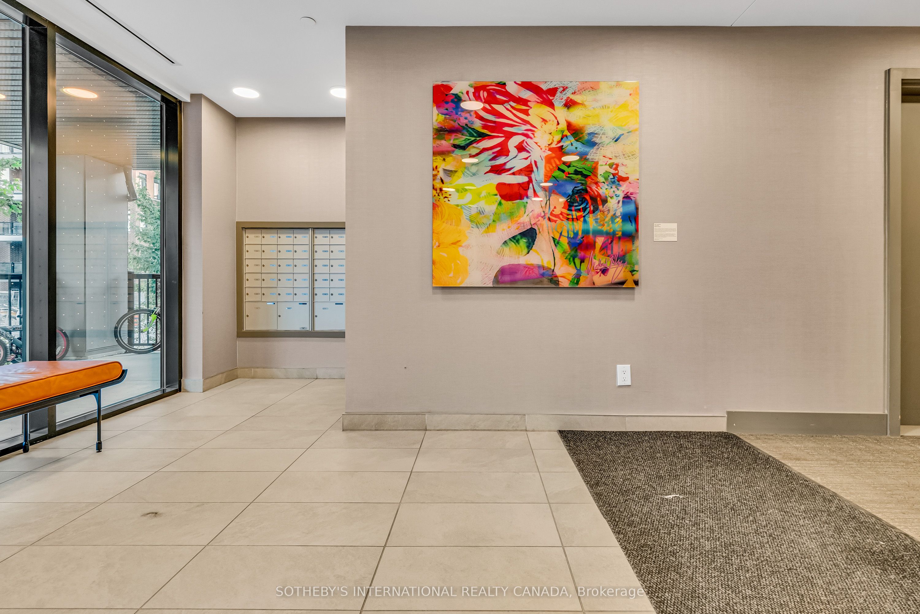 Additional image 4 of 406-120 Canon Jackson Drive, Toronto, ON, M6M 0B8