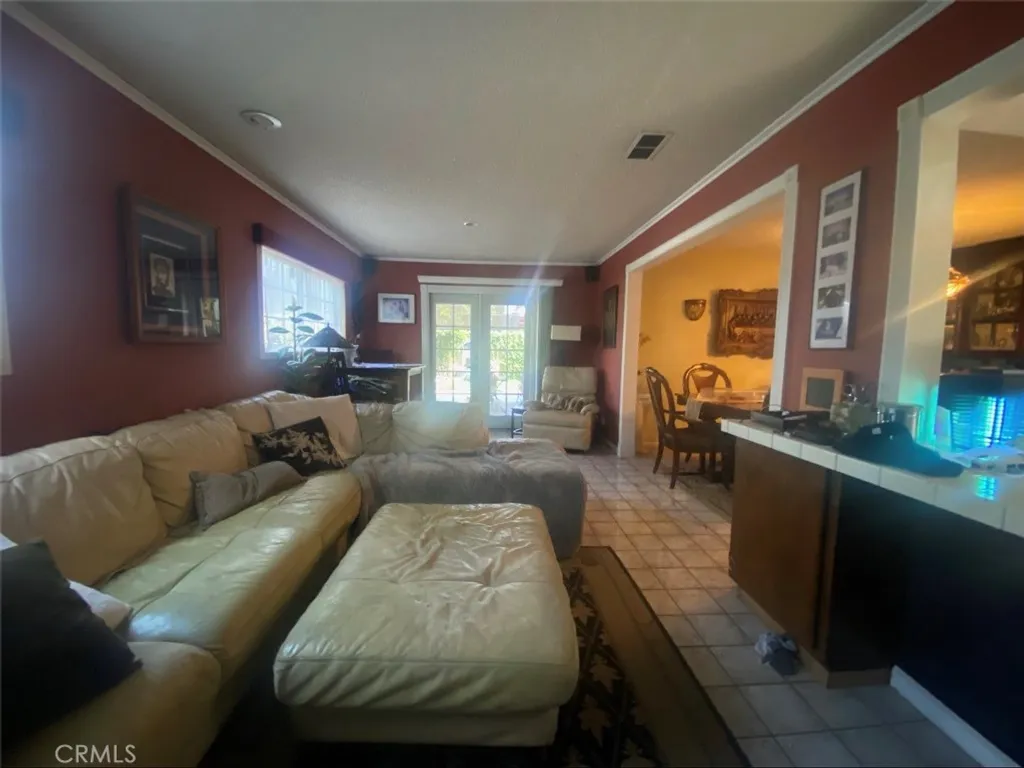 Additional image 4 of 275 W Shadwell St, Carson, CA 90745