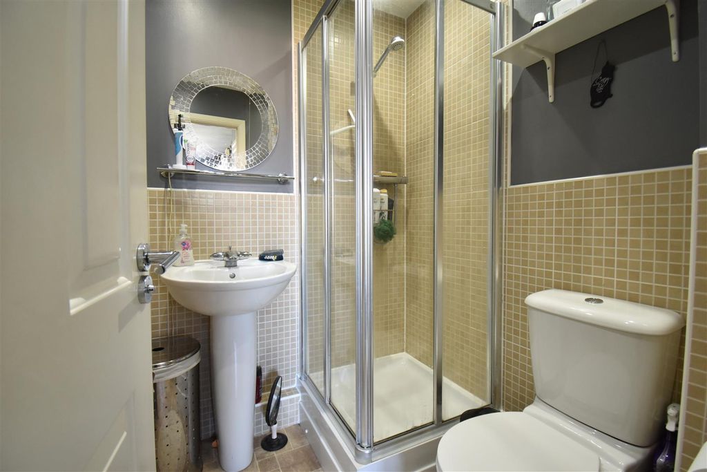 Additional image 7 of 2 bed flat for saleTop Floor Modern Apartment, Snowberry Walk, St George BS5