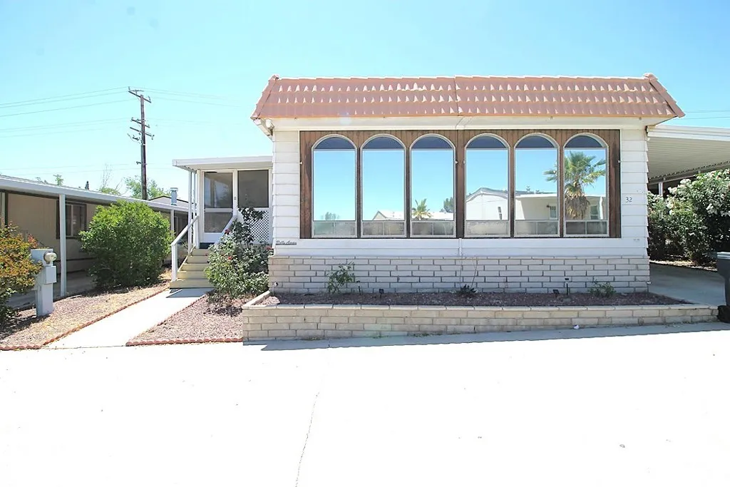2494 W #32 Main Unit 32, Barstow, CA 92311