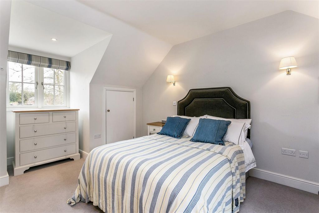 Additional image 11 of 3 bed detached house for saleCherry Garden Lane, Maidenhead SL6