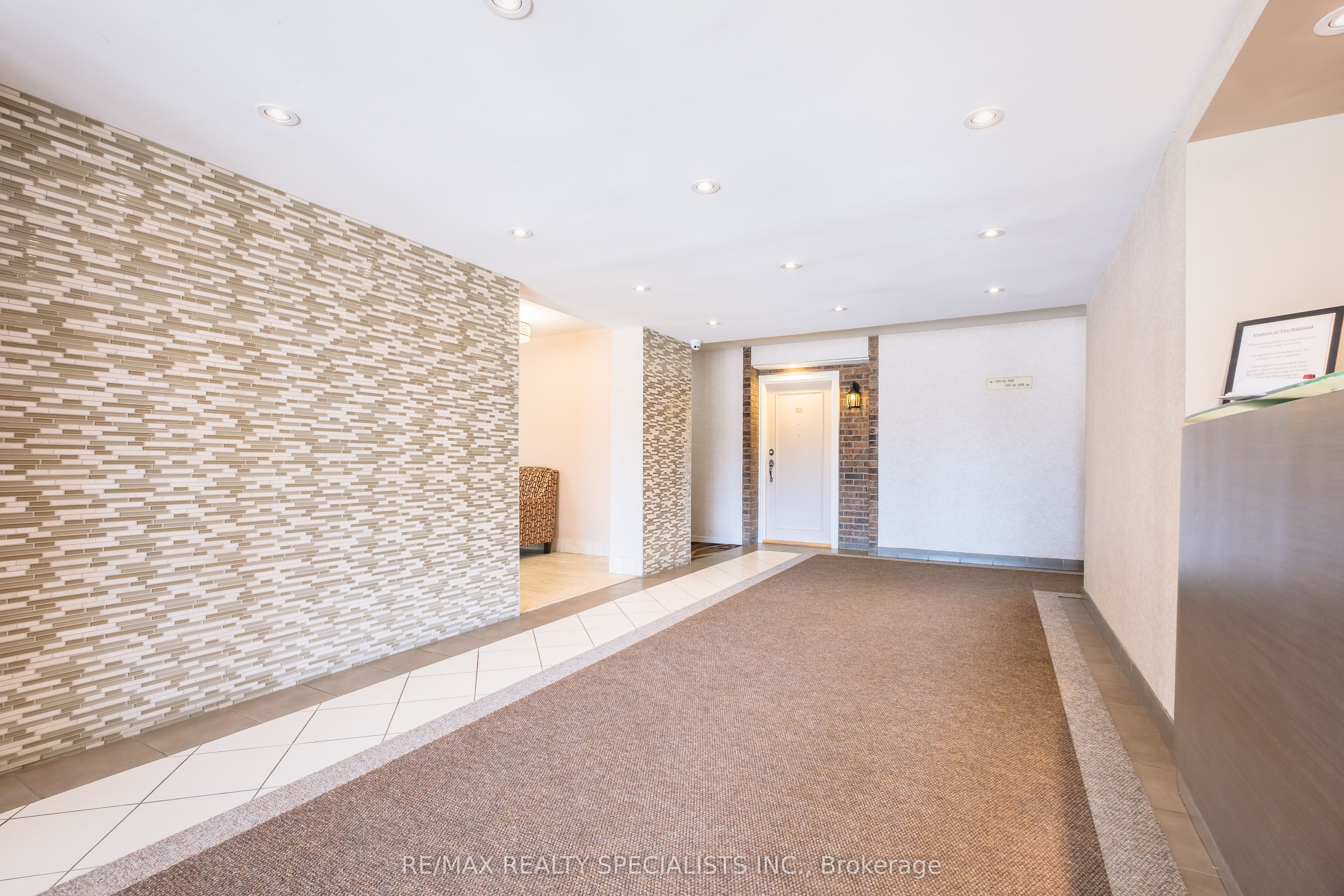 Additional image 5 of 108-3 Lisa Street, Brampton, ON, L6T 4A2