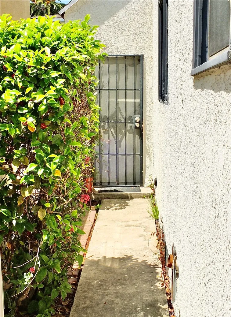 Additional image 83 of 3757 Cerritos Avenue, Long Beach, CA 90807