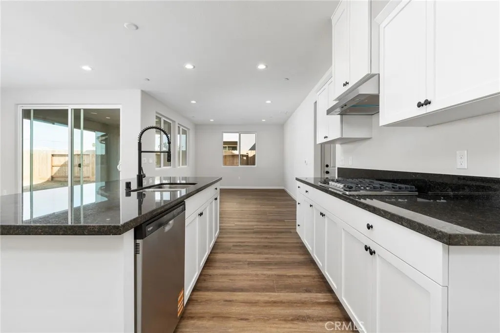 Additional image 21 of 1266 Talus Way S, Madera, CA 93636