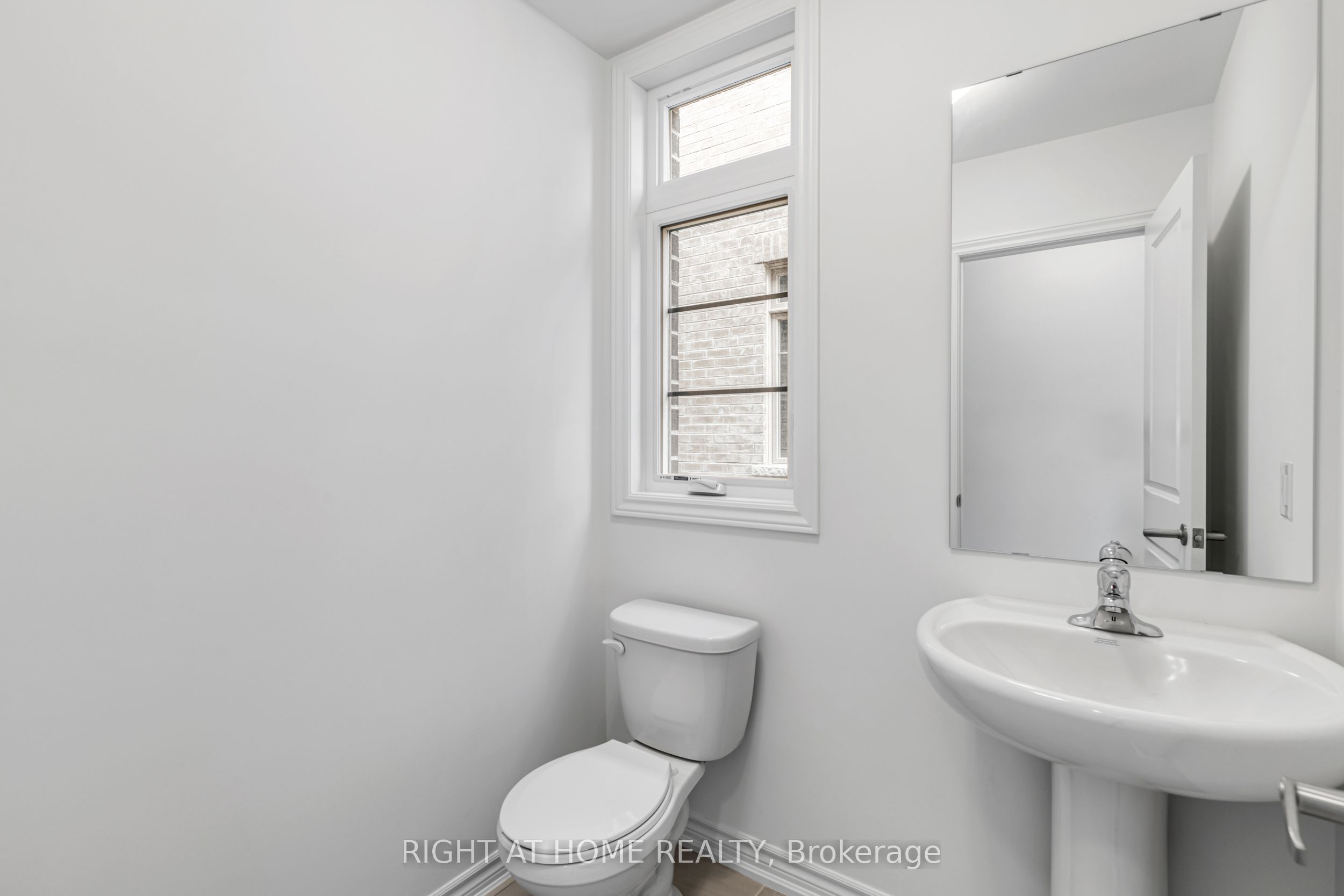 Additional image 3 of 8 Daisy Street, Springwater, ON, L9X 2C5
