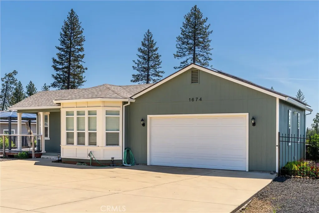 1674 Flicker Ln, Paradise, CA 95969 photo 3