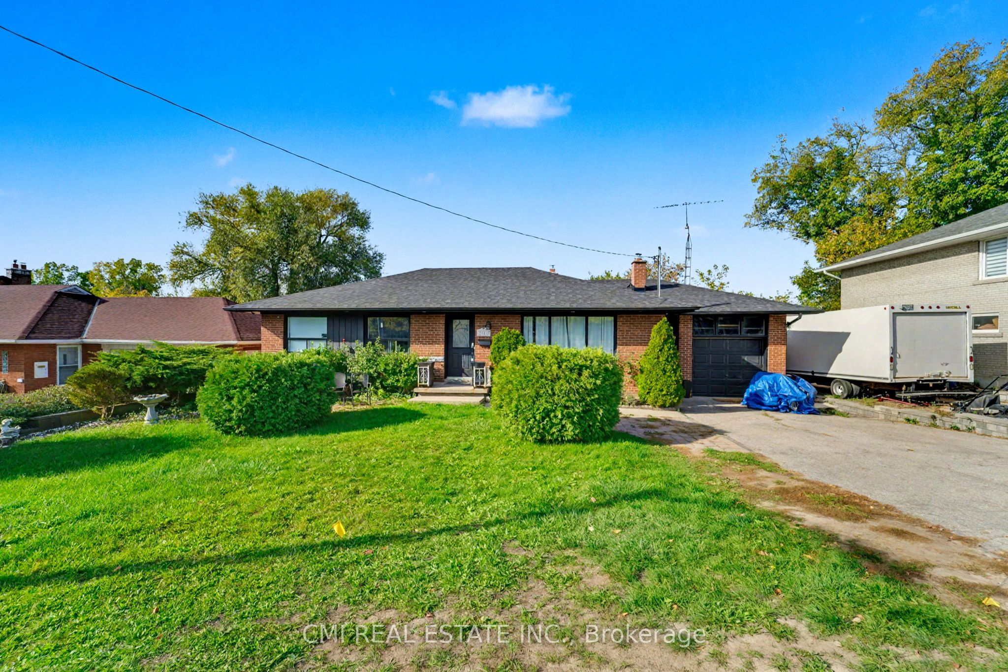 2610 Islington Avenue, Toronto, ON, M9V 2X3