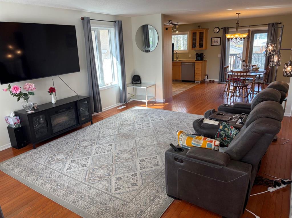 Additional image 5 of 43 Riverwood Manor W, Lethbridge, AB, T1k 7X3