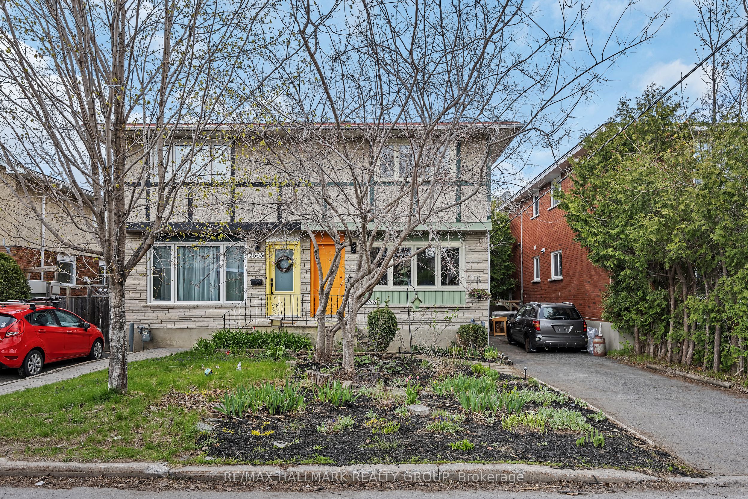 2661 Conn Street, Ottawa, ON, K2B 7C4