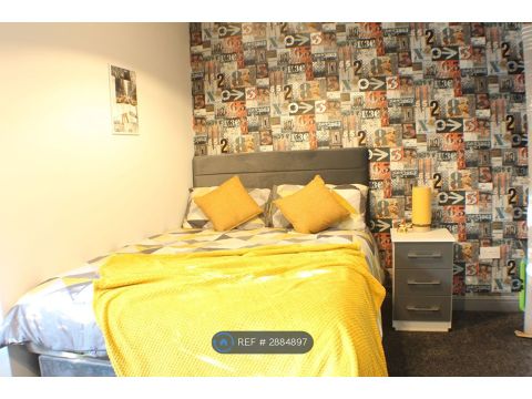 Sweetbriar Road, Leicester LE3, Room to rent
