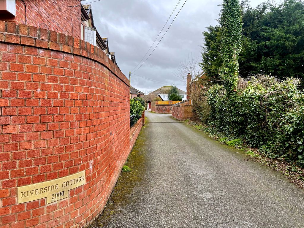 Additional image 28 of 6 bed detached house for saleGwellyn Avenue, Kinmel Bay LL18