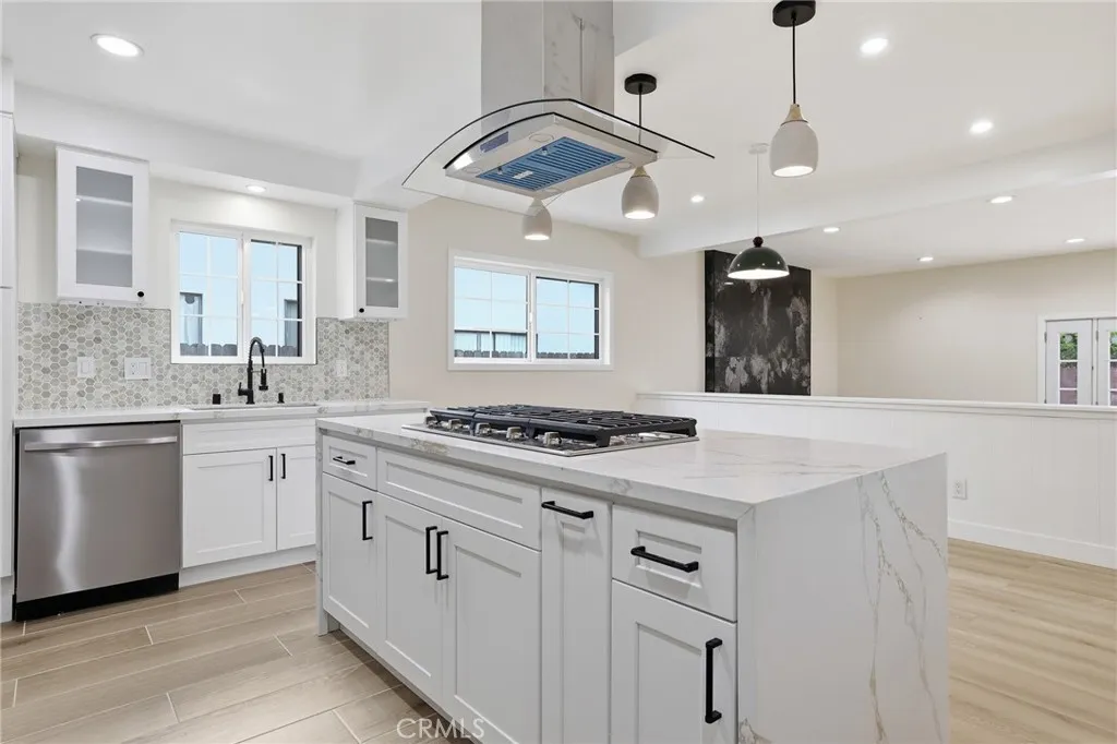 Additional image 45 of 16025 Calahan St, North Hills, CA 91343