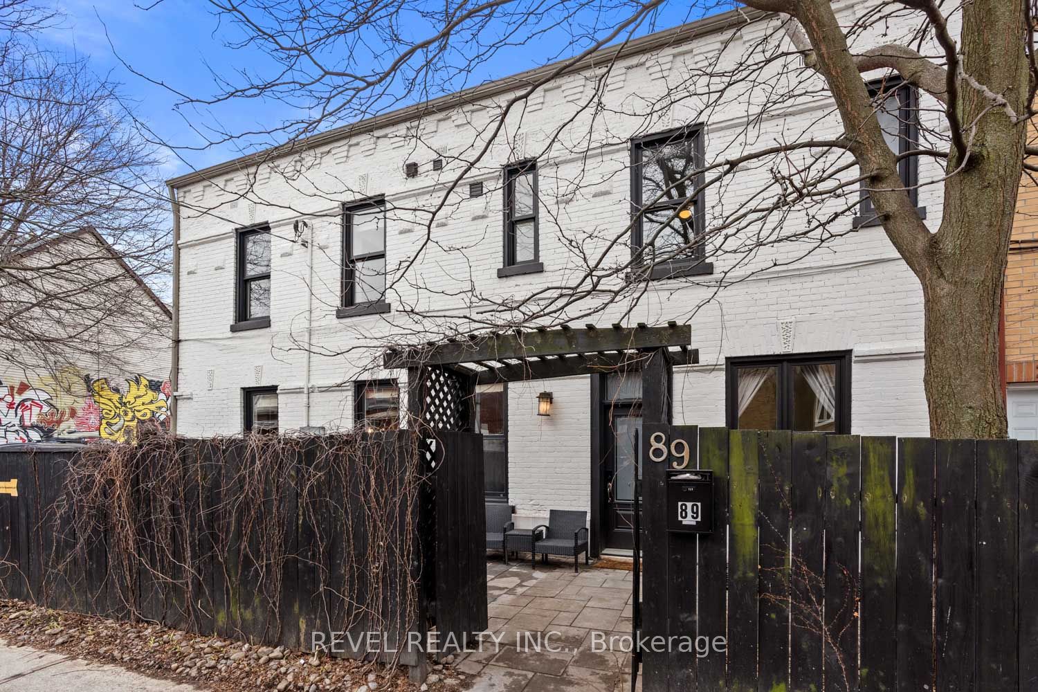 89 Foxley Street, Toronto, ON, M6J 1P9