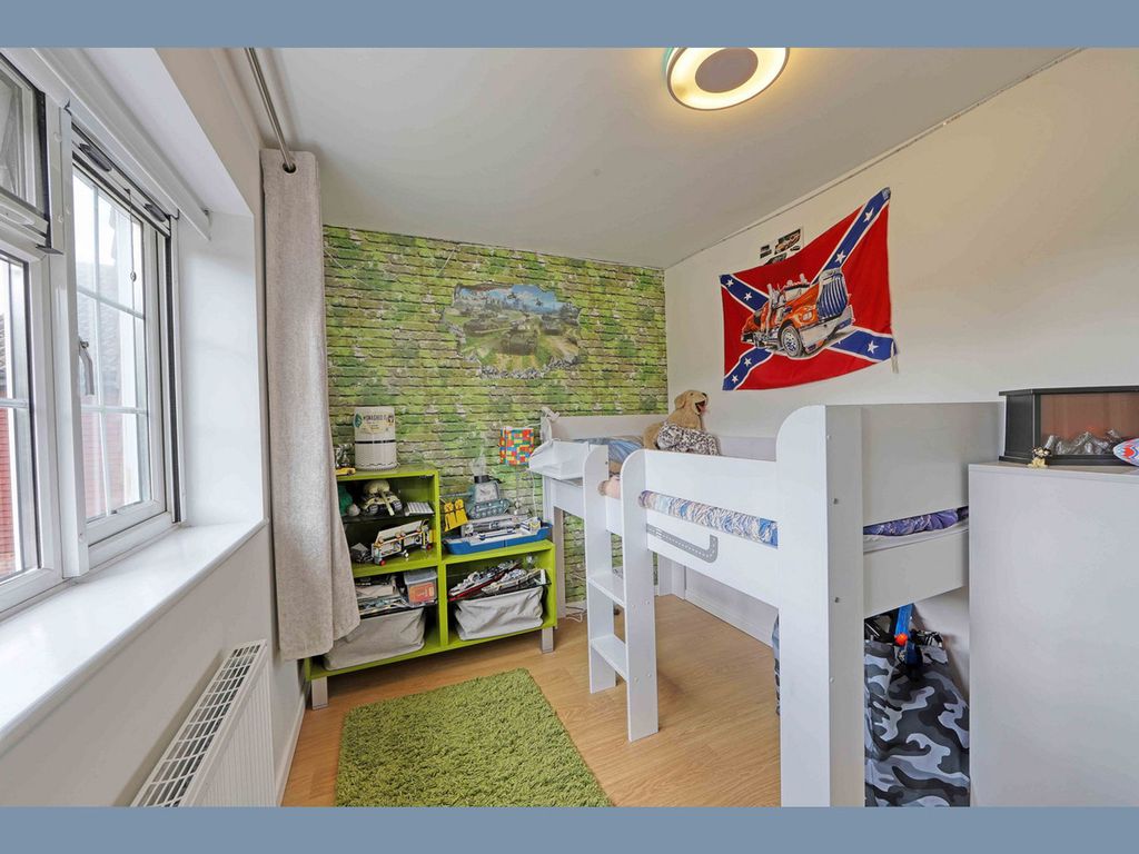 Additional image 15 of 4 bed detached house for saleThames Close, Bourne End SL8